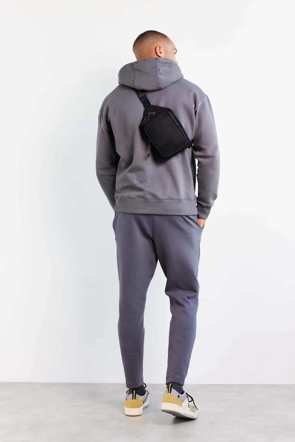 Beis Sport Sling tracolla nero sportiva