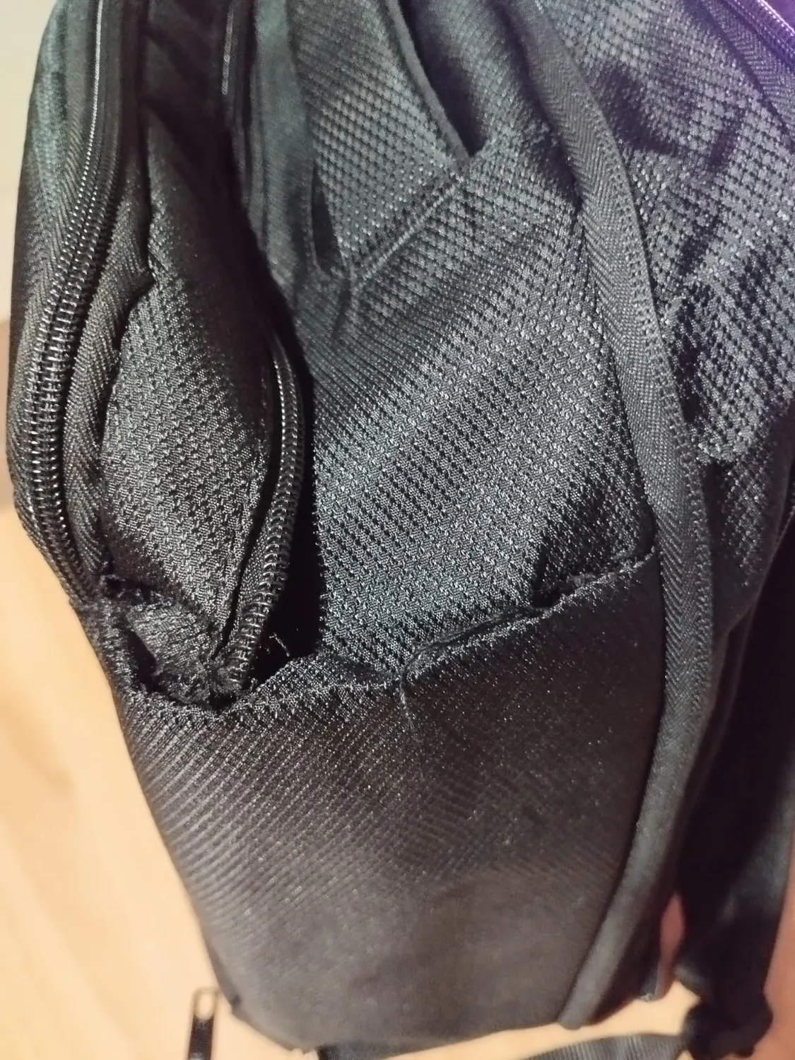 Roncato Ironik 2.0 Zaino Nero Ryanair 40x25 Espandibile