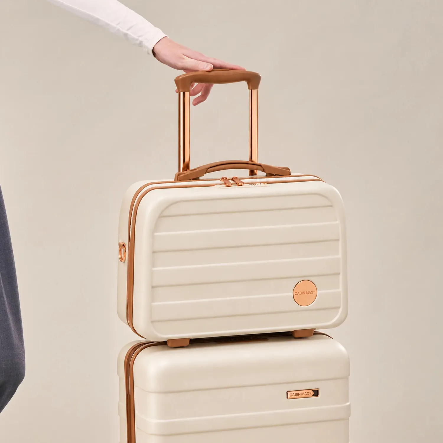 Cabin Max Lyon Anode beauty case 40x30x15 18L