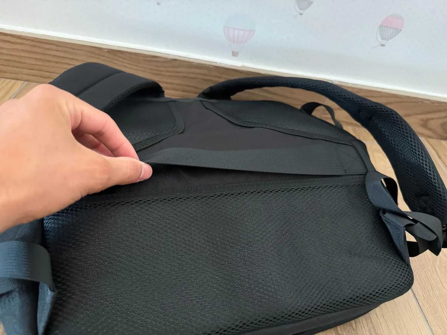 Kono EasyJet Zaino 45x36x20 30L nero marrone porta pc 15,6