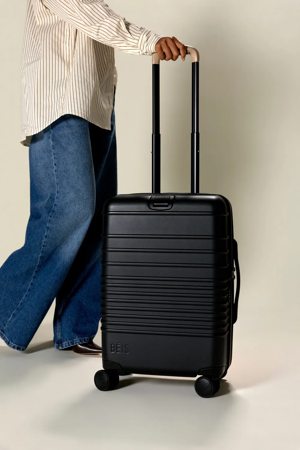 Beis Carry-On Roller Black trolley mano nero rigido