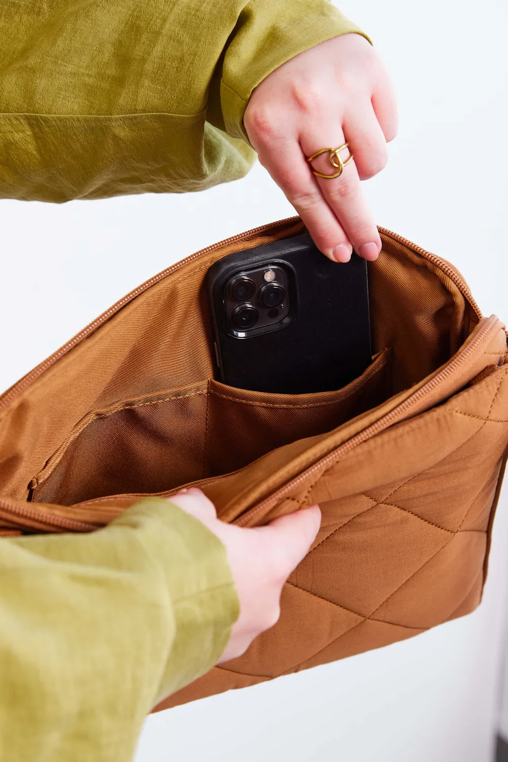 Beis Clutch borsa fasciatoio Wild Child
