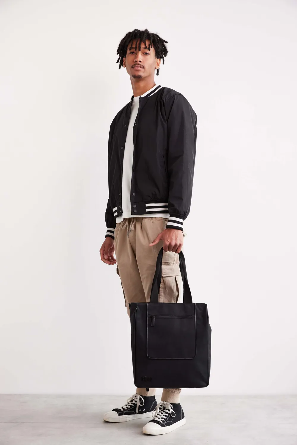 Beis North To South Tote borsa nera riciclata