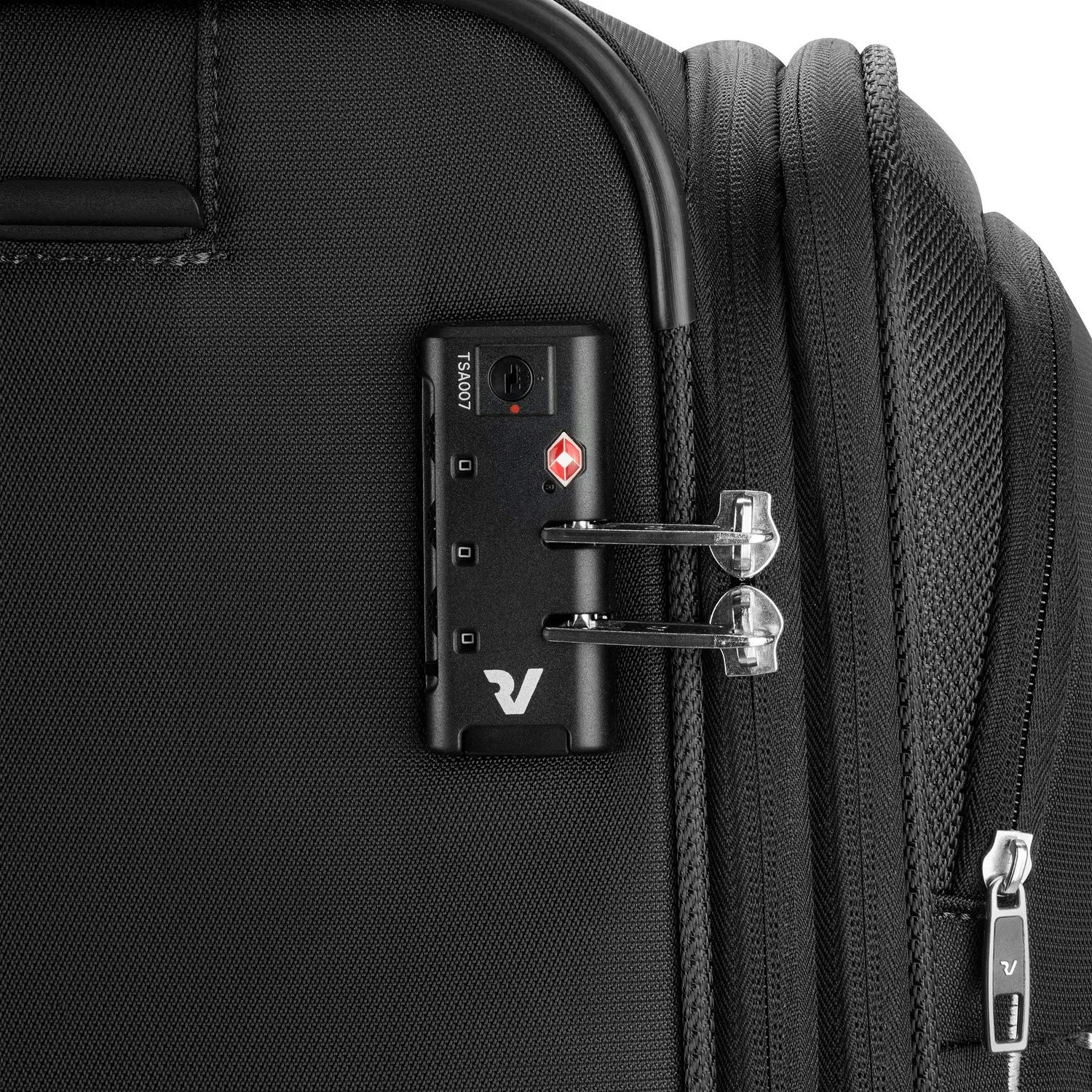 Roncato Joy trolley cabina morbido 4 ruote nero espandibile