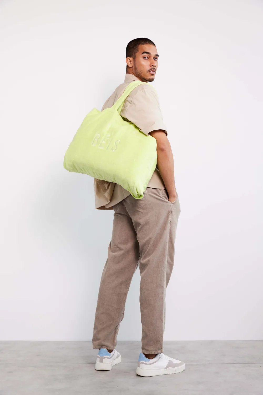 Beis Terry Towel Tote Citron borsa mare con telo