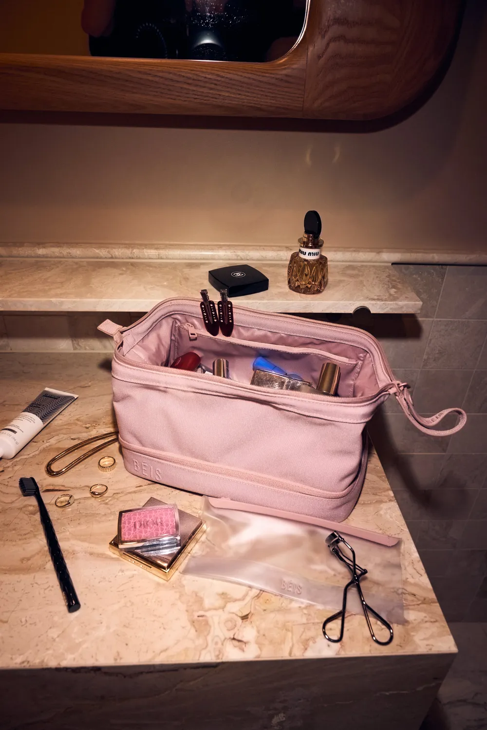 Beis The Dopp Kit beauty case Atlas Pink viaggio