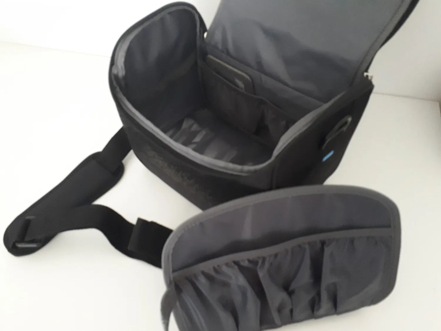 Roncato Crosslite beauty case verde bottiglia