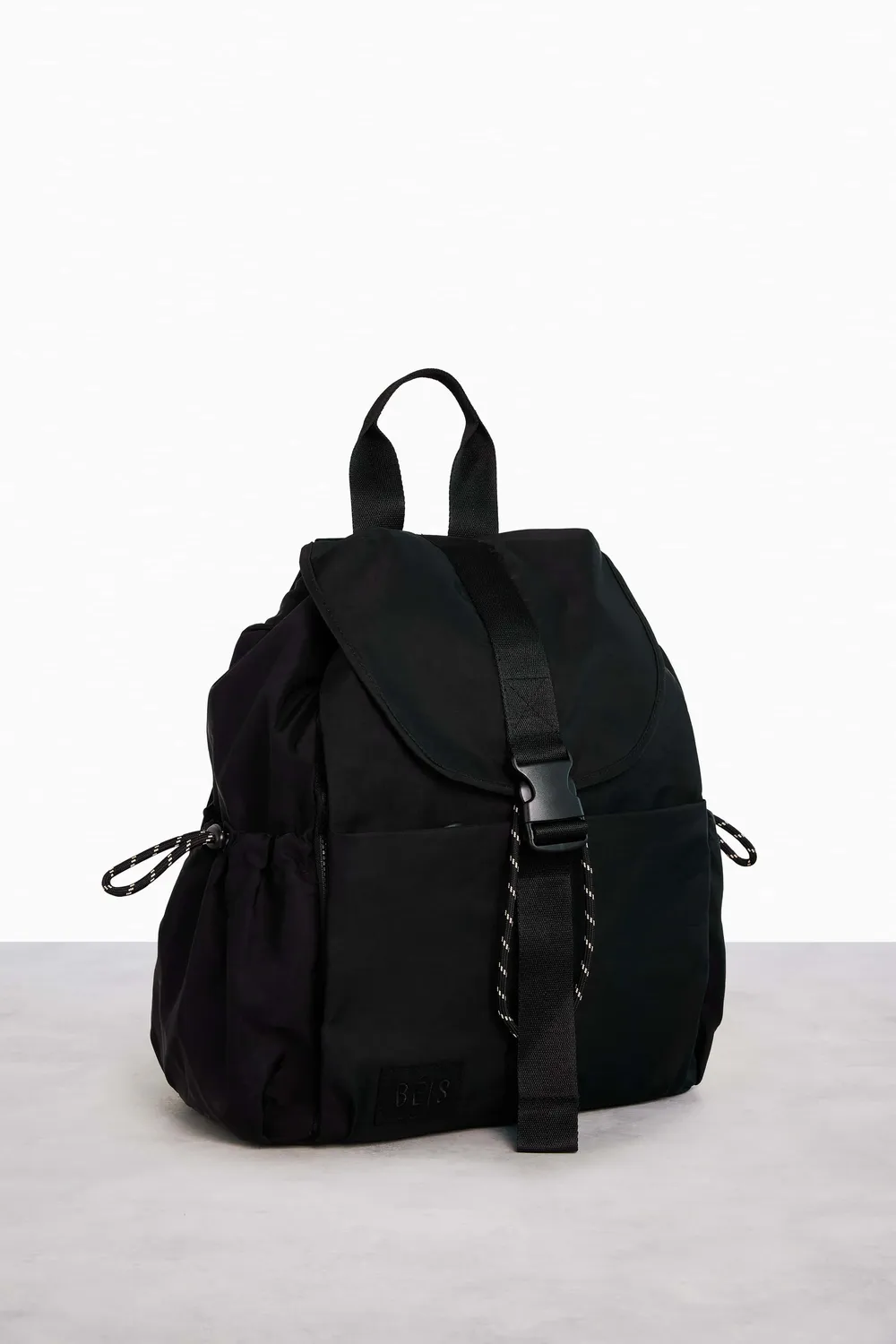 Beis Sport Backpack zaino sportivo nero tasca attrezzi
