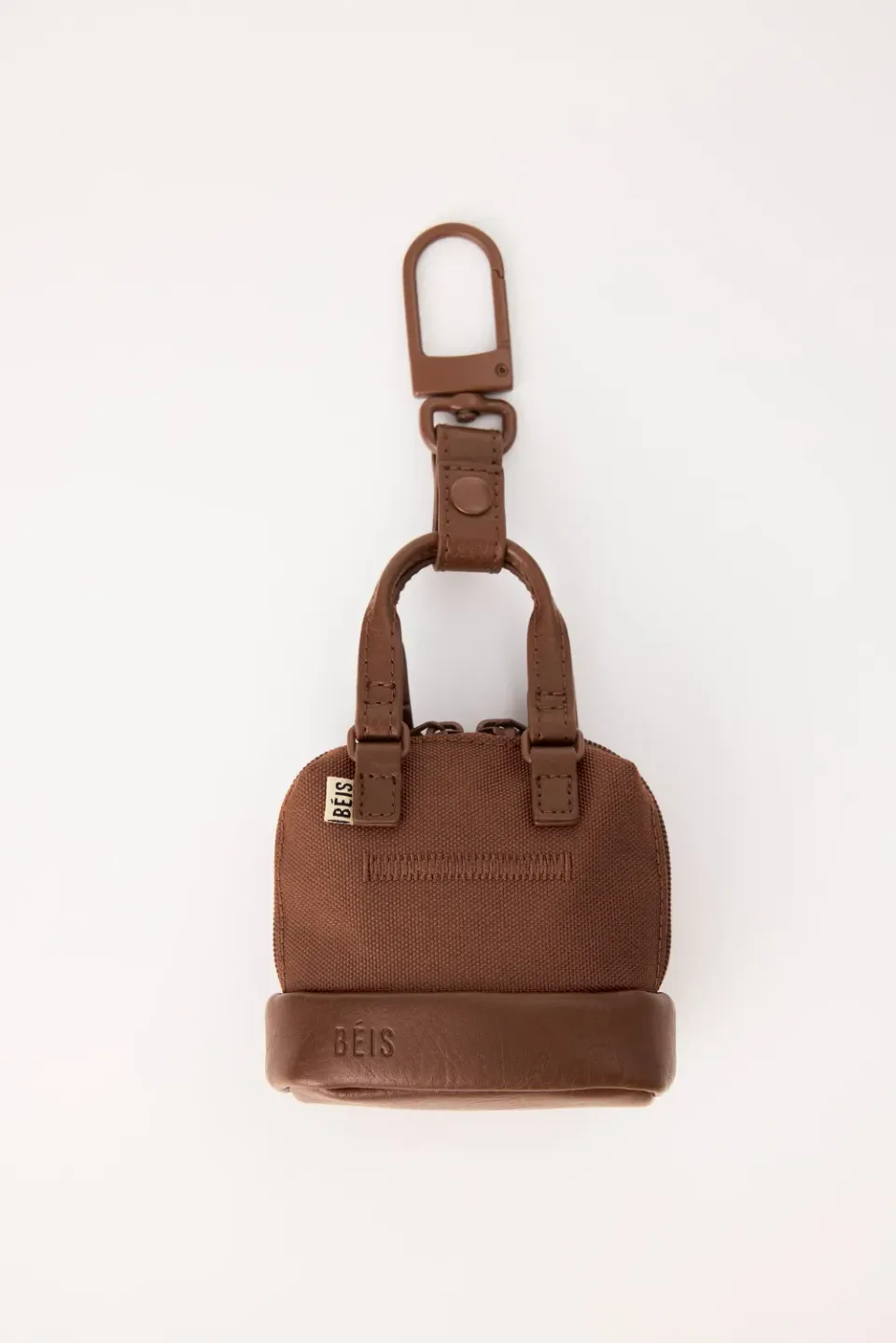 Beis Micro Weekender Charm borsone maple