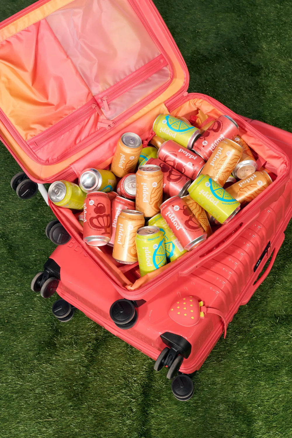 Beis x Poppi Carry-On trolley Fruit Punch espandibile