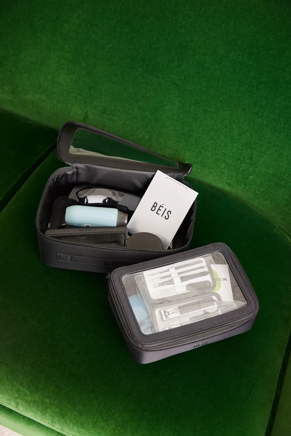 Beis In Flight set trousse nero trasparente