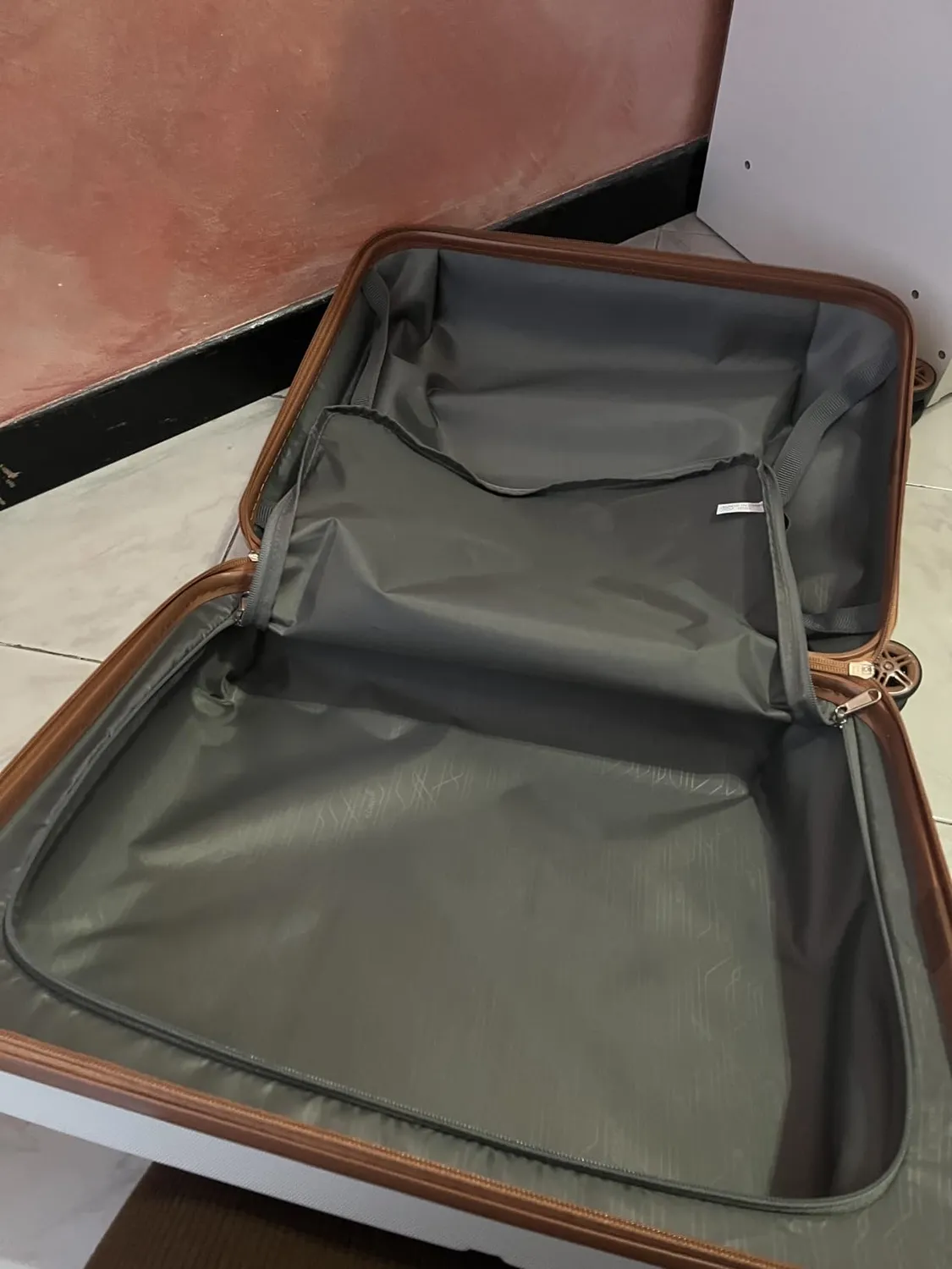 Kono Set 2 Valigia 55cm + Borsa 40x30x20 Nero Rigido