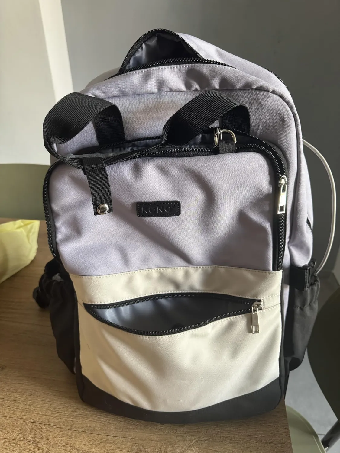 Kono zaino porta PC 15,6 pollici grigio/beige impermeabile