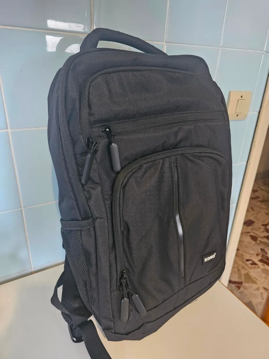 Kono Zaino Porta PC 15,6 Pollici Nero antifurto USB