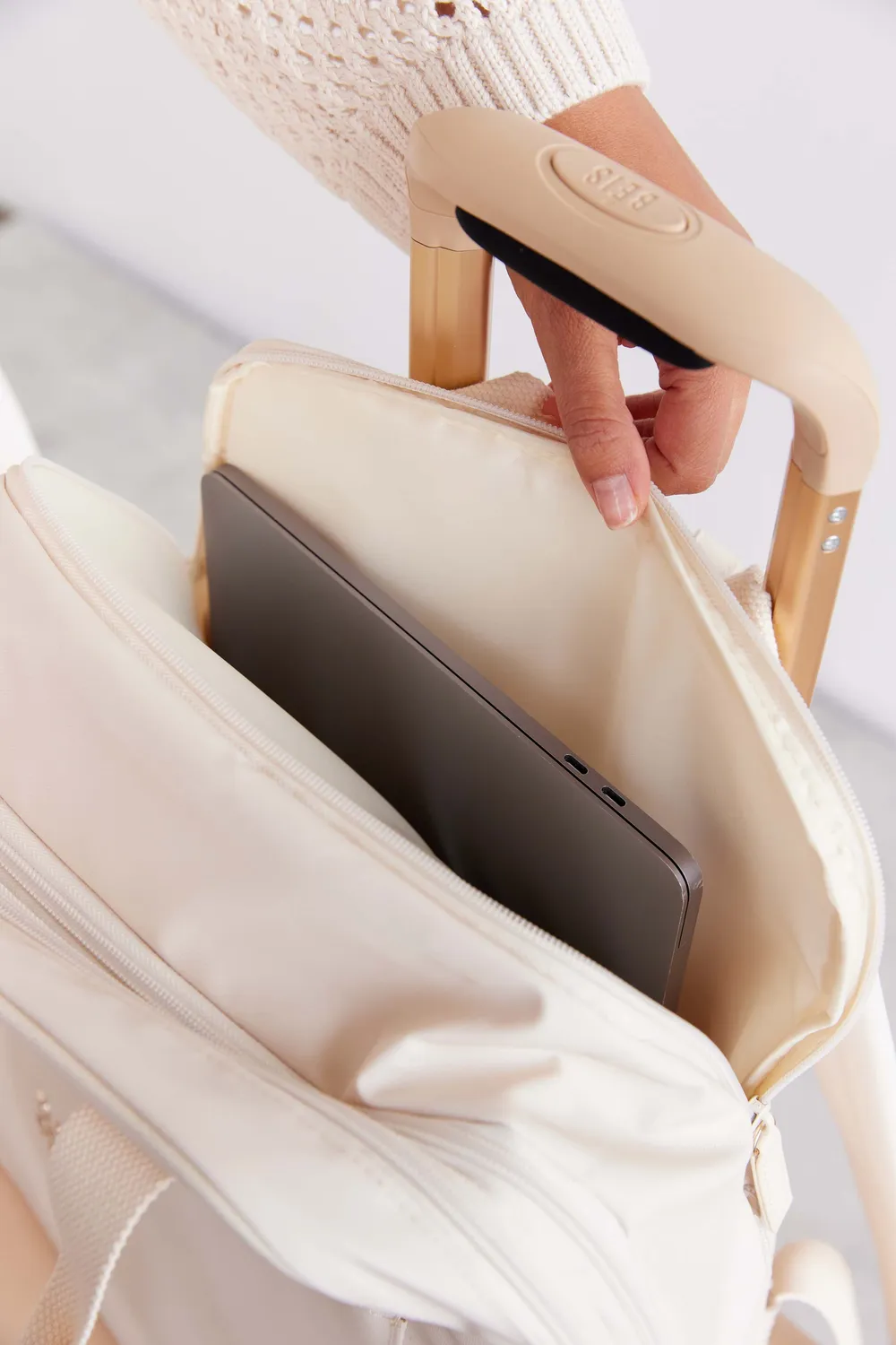 Beis Expandable Backpack zaino beige estensibile
