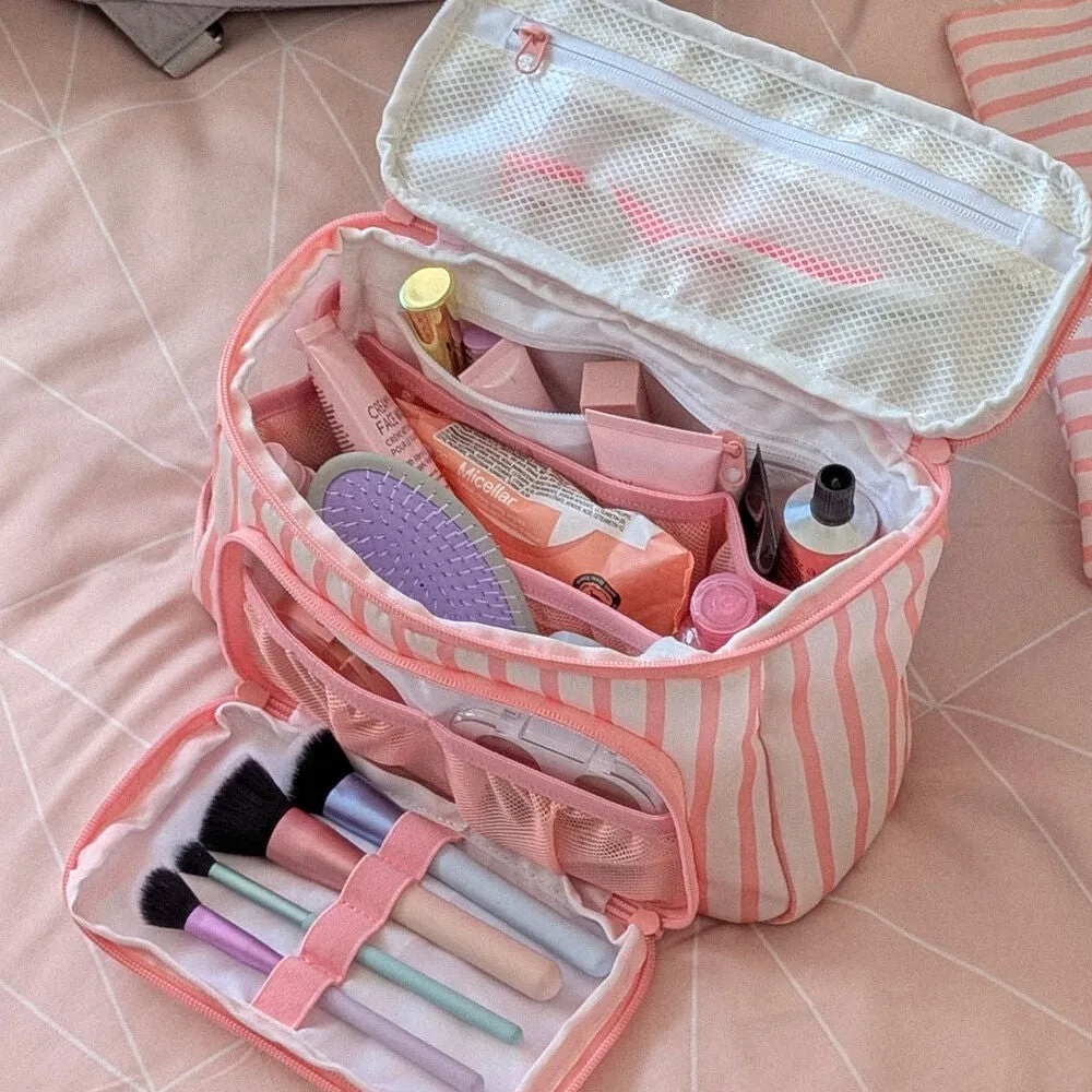 Cabin Max Classic Striped trousse viaggio rosa righe
