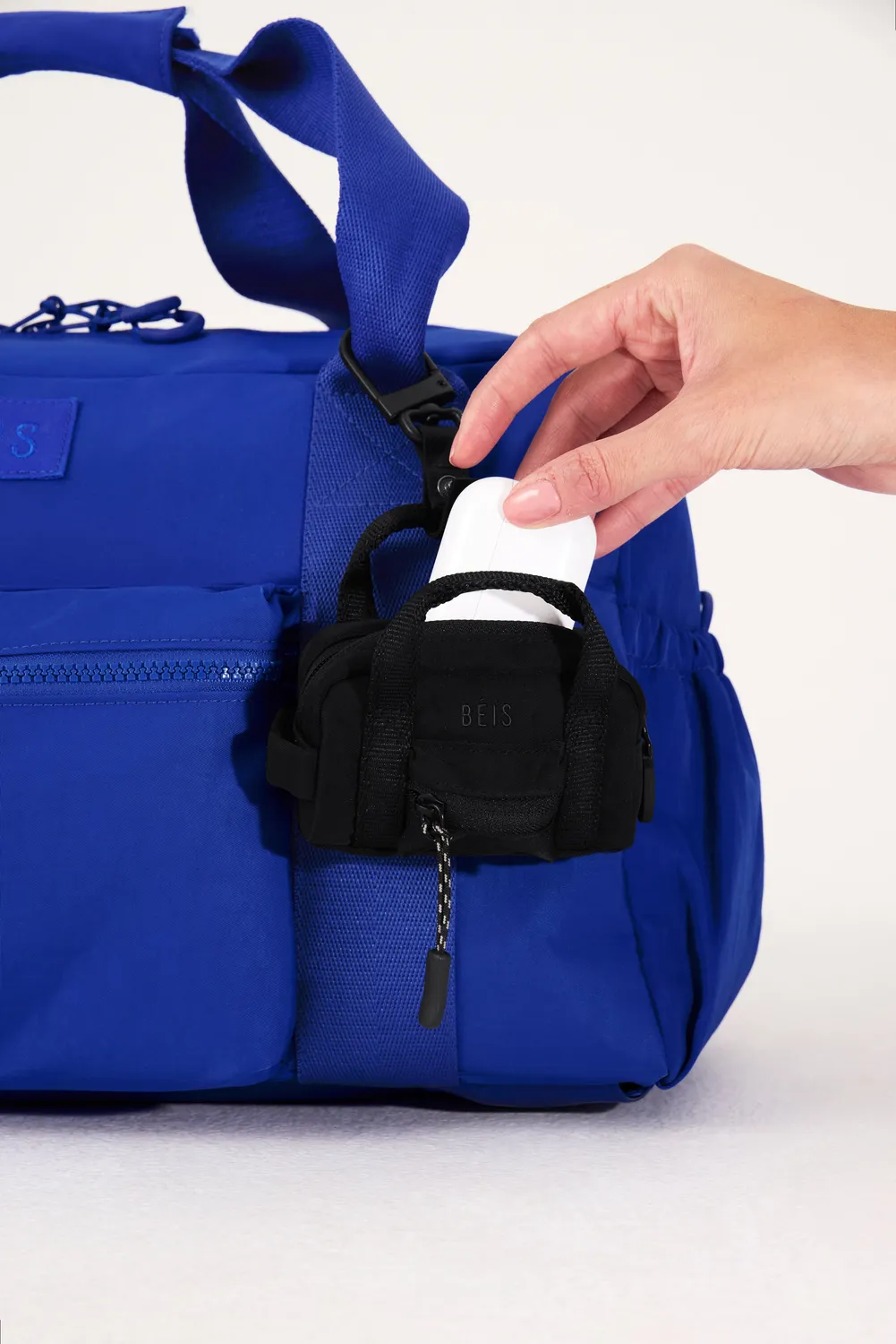 Beis Sport Duffle Charm portachiavi nero