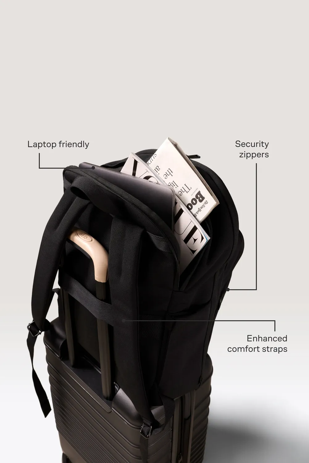 Beis The Travel Backpack zaino nero da viaggio leggero