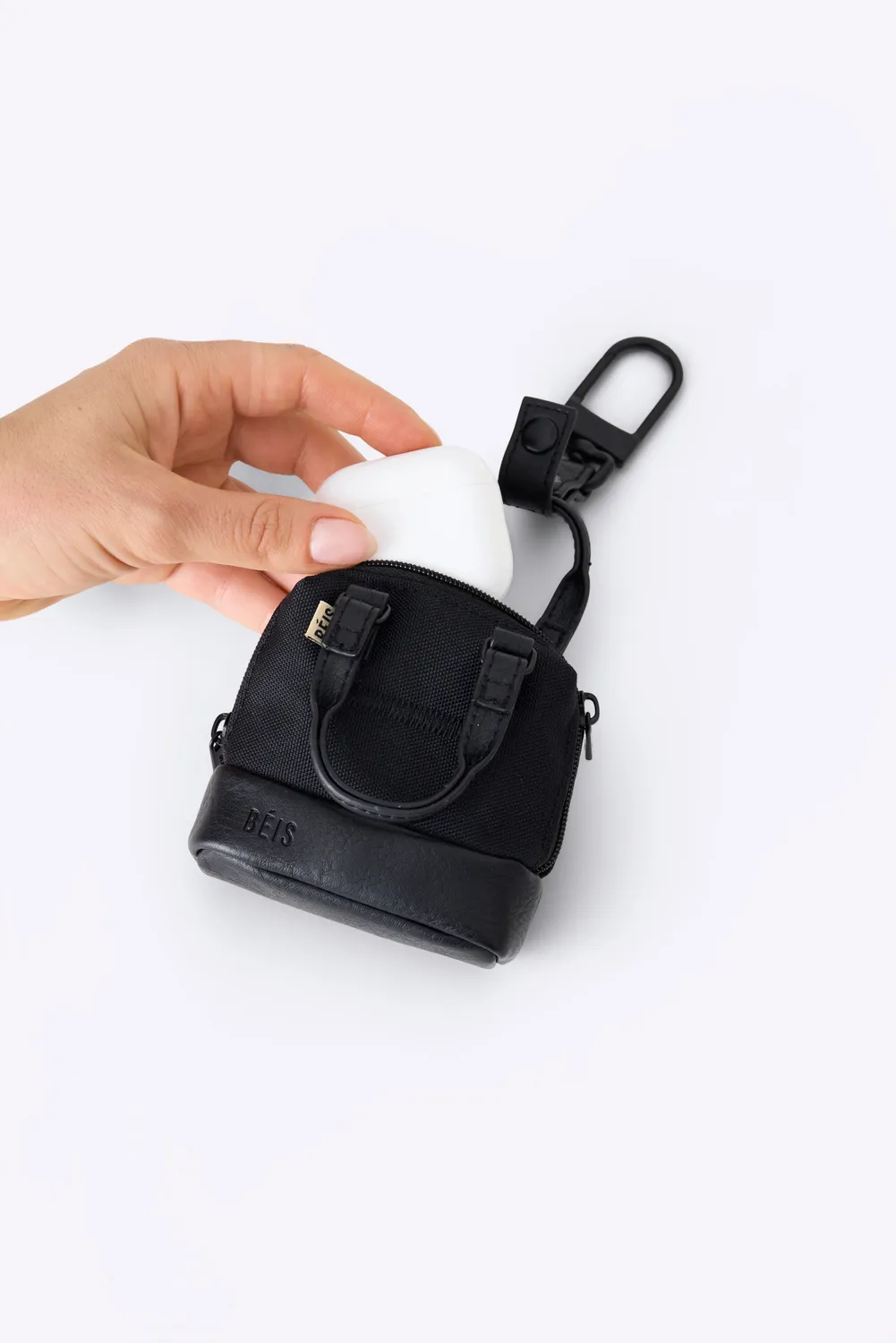 Beis Micro Weekender Charm borsone nero