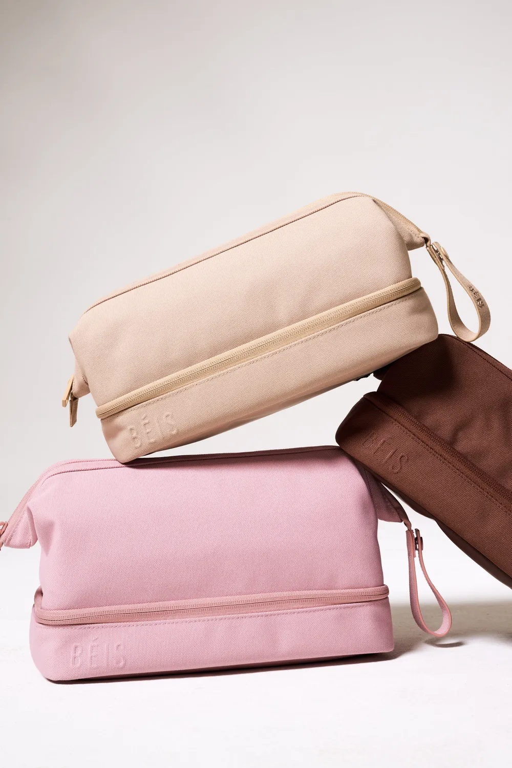 Beis The Dopp Kit trousse beige impermeabile