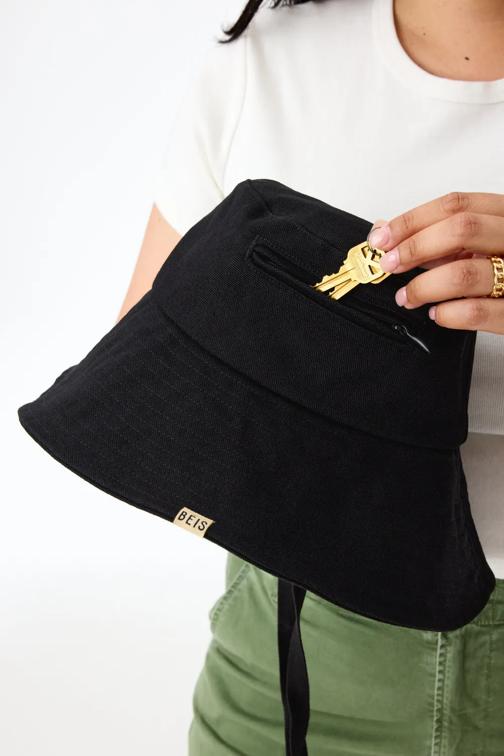 Beis Wide Brim cappello tesa larga nero cotone