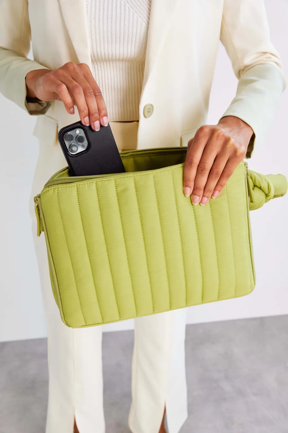 Beis The Clutch Play Date borsa fasciatoio clutch