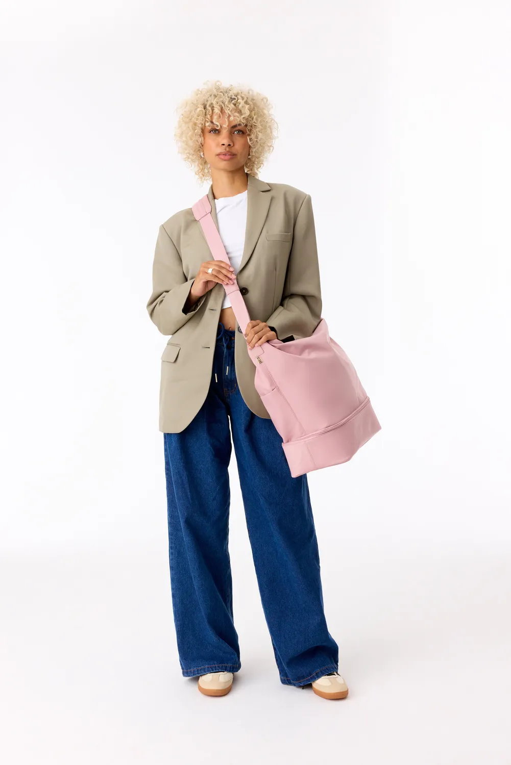 Beis Crescent Weekender borsone atlas pink nylon scarpe