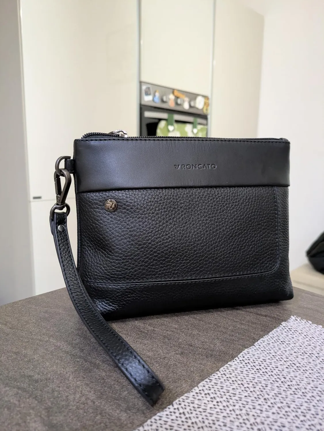 Roncato Alaska borsello uomo nero piatto