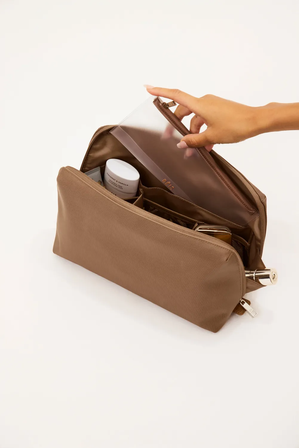Beis Large Cosmetic Pouch pochette Camel tasca termica