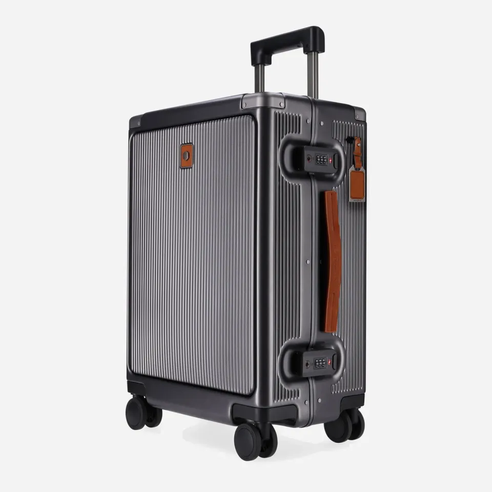 Jekyll & Hide 55cm trolley cabina Colt rigido leggero