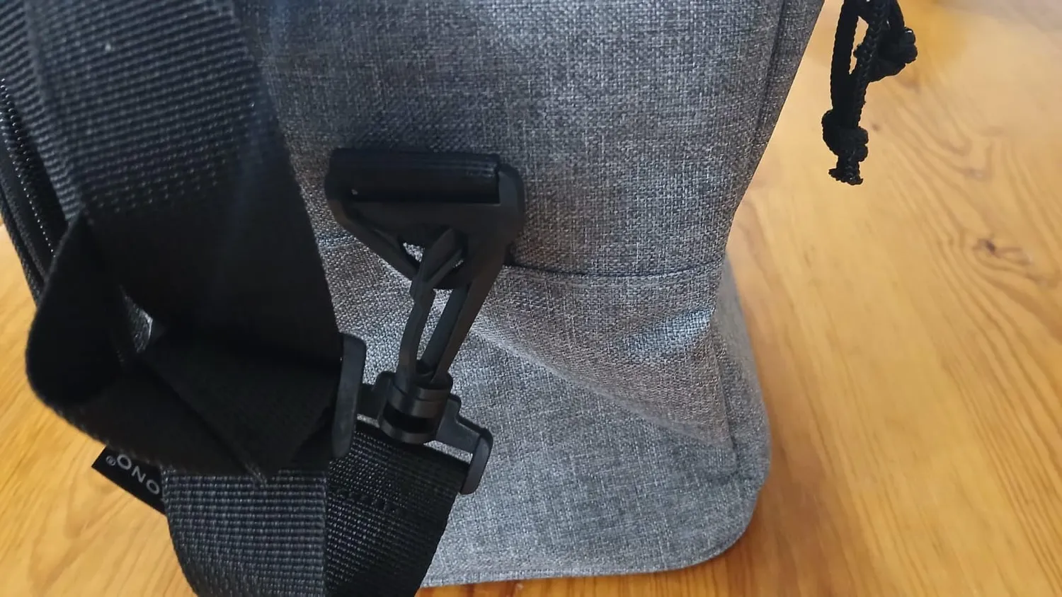 Kono Borsa Termica 9L Grigio Nero Porta Pranzo Isolata