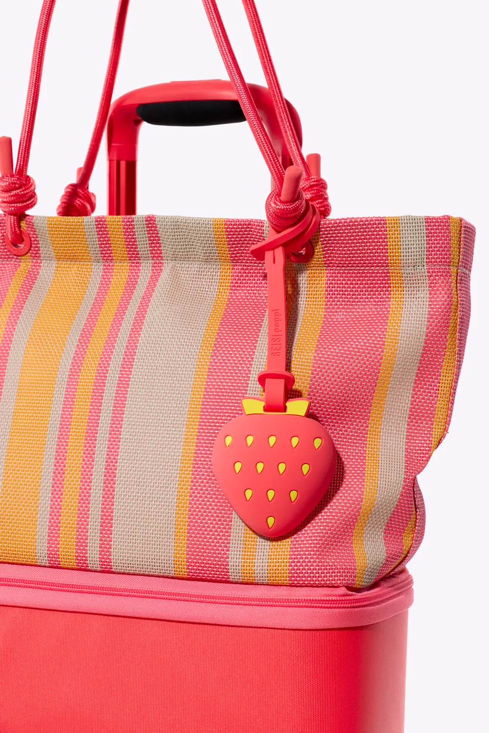 Beis Poppi Mirror charm borsa specchio fragola