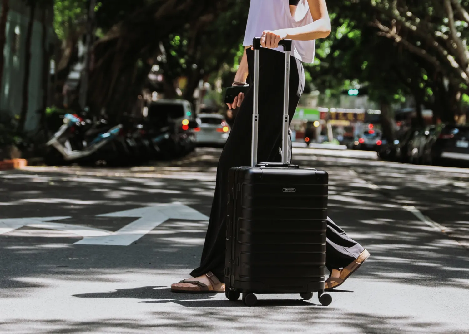Eminent Athens Medio trolley alluminio TSA argento