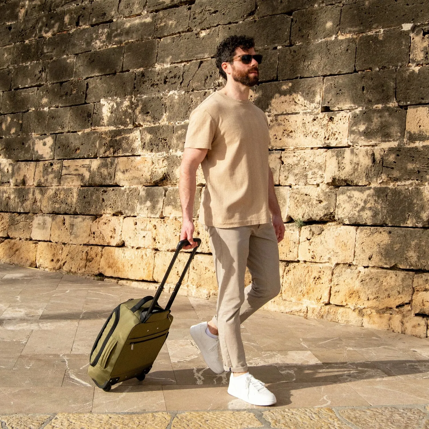 Cabin Max Manhattan Pro Trolley Bagaglio a Mano 30L