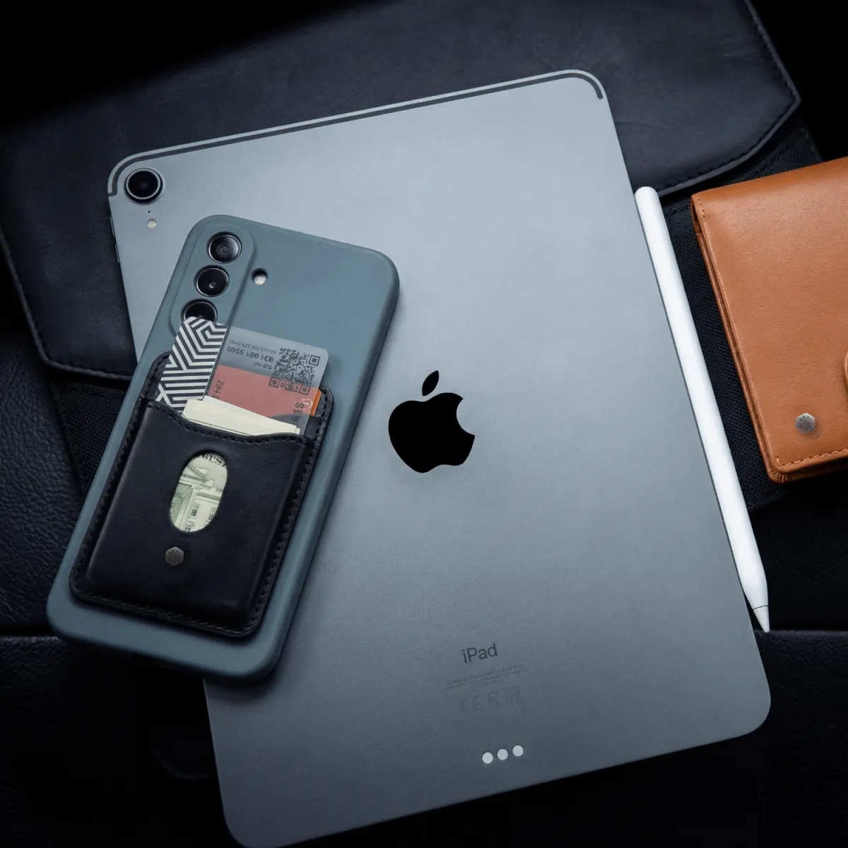 Jekyll & Hide MagSafe porta carte pelle clay