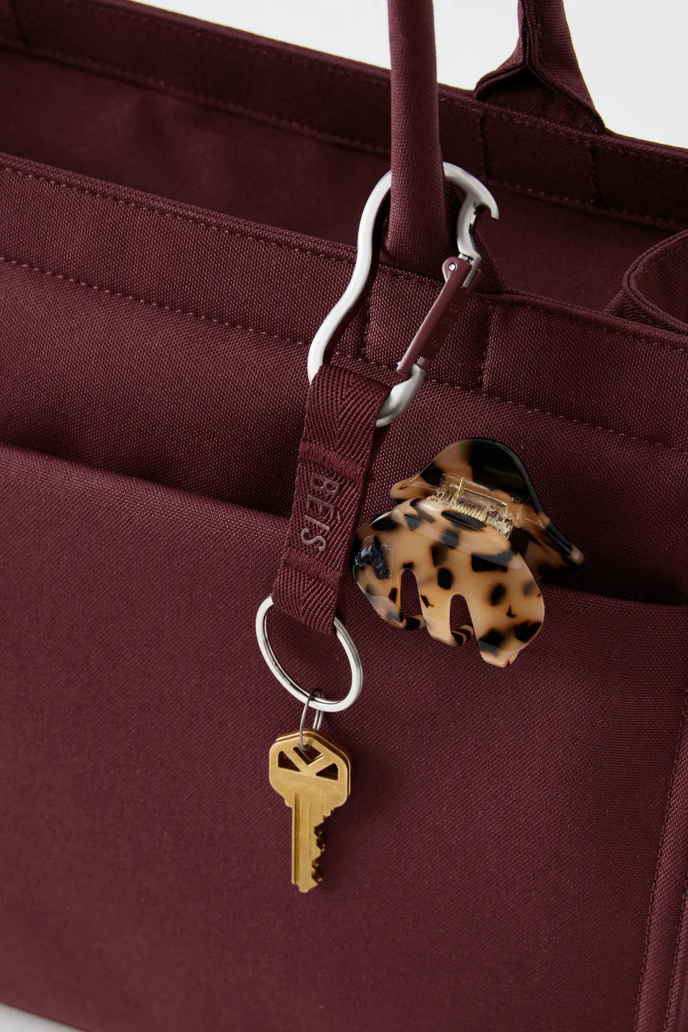 Beis The Carabiner moschettone burgundy