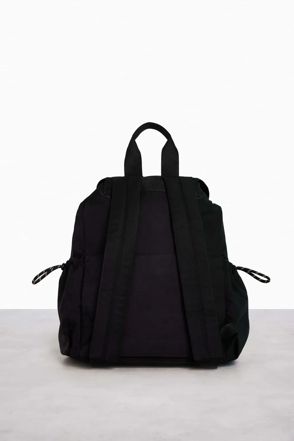 Beis Sport Backpack zaino sportivo nero tasca attrezzi