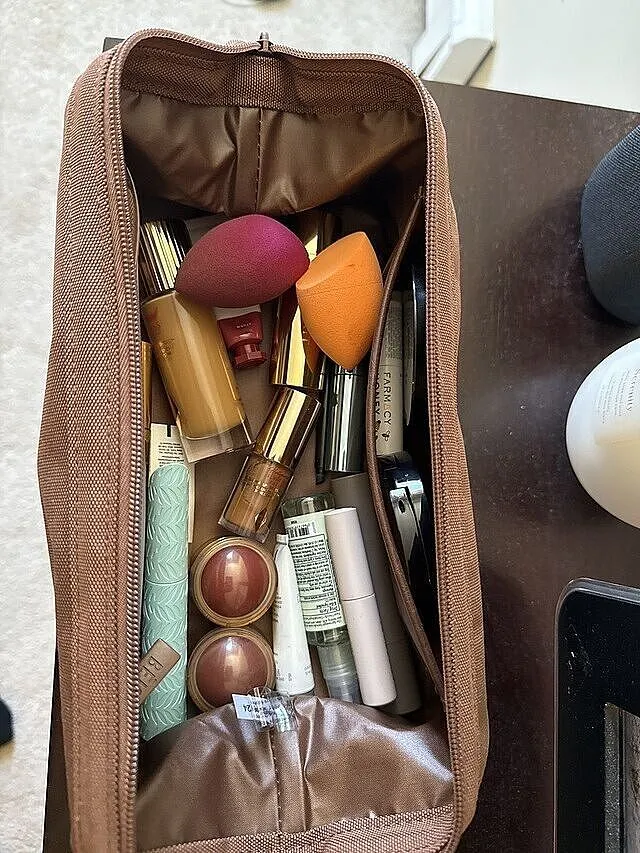 Beis The Dopp Kit pochette Maple con gancio