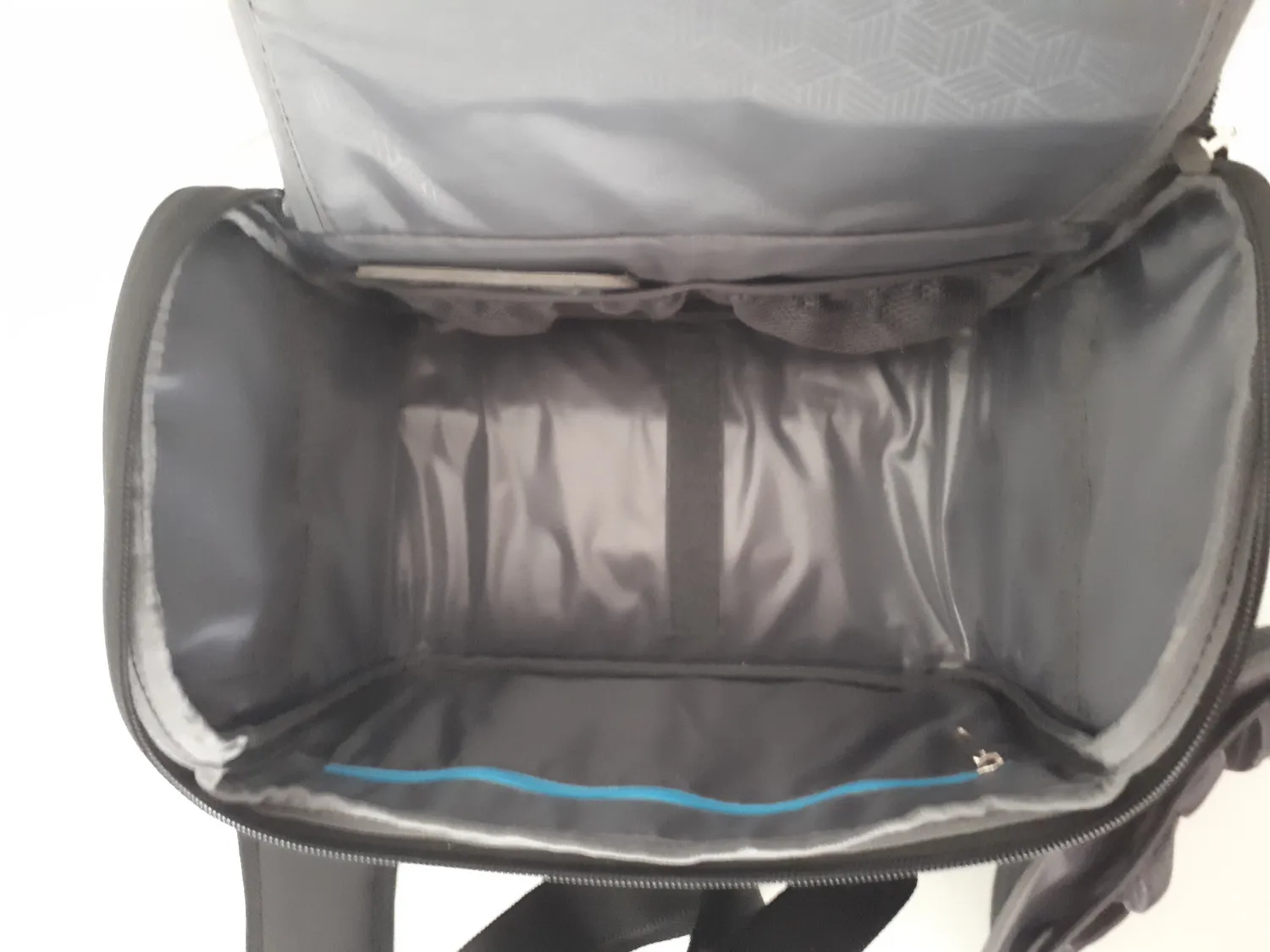Roncato Crosslite beauty case verde bottiglia
