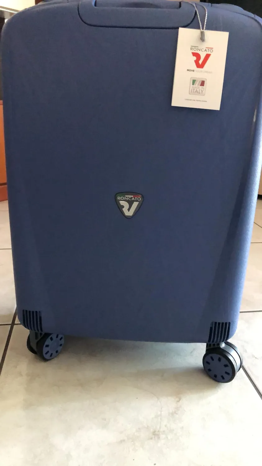 Roncato Light Trolley Cabina Rigido magenta TSA