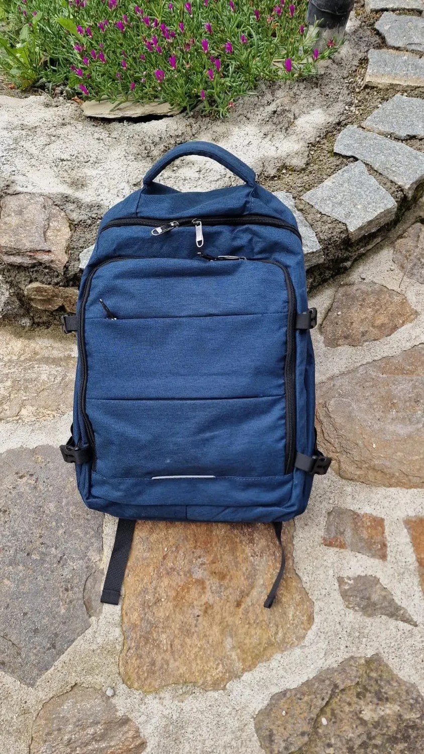 Kono EasyJet Zaino 45x36x20 30L nero marrone porta pc 15,6