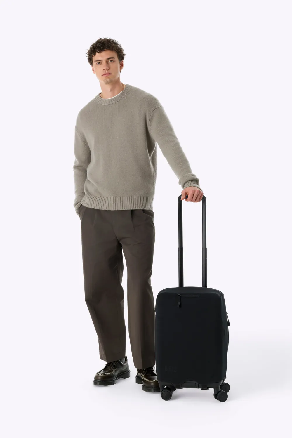 Beis Hybrid Carry-On coprivaligia bagaglio a mano nero
