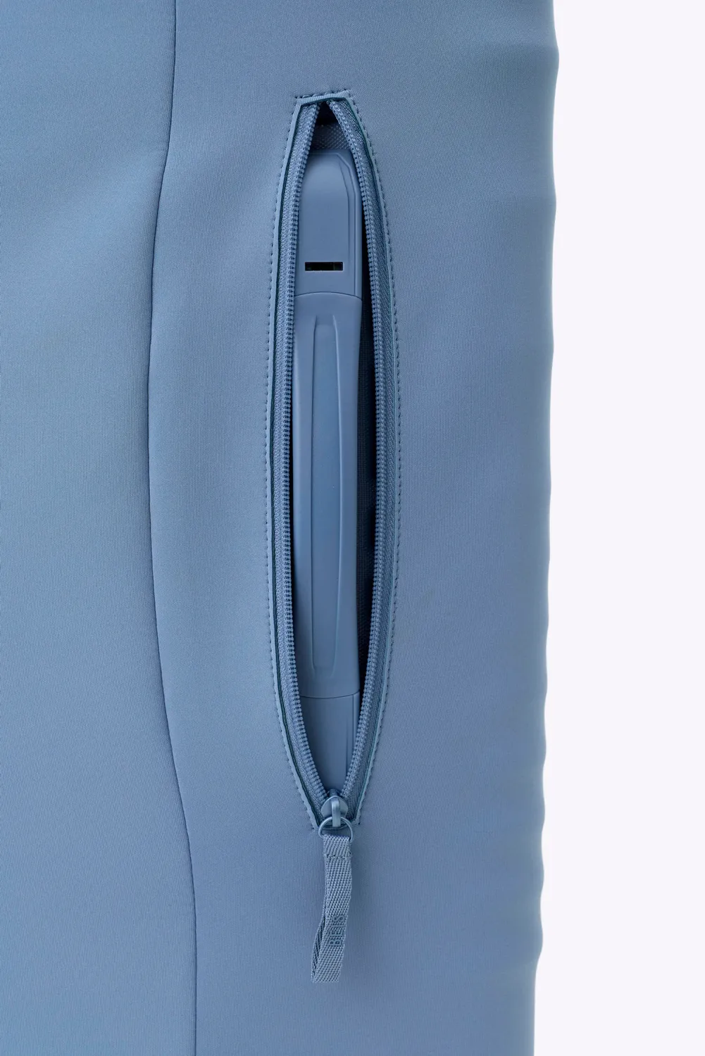Beis Hybrid Carry-On cover valigia dusty blue