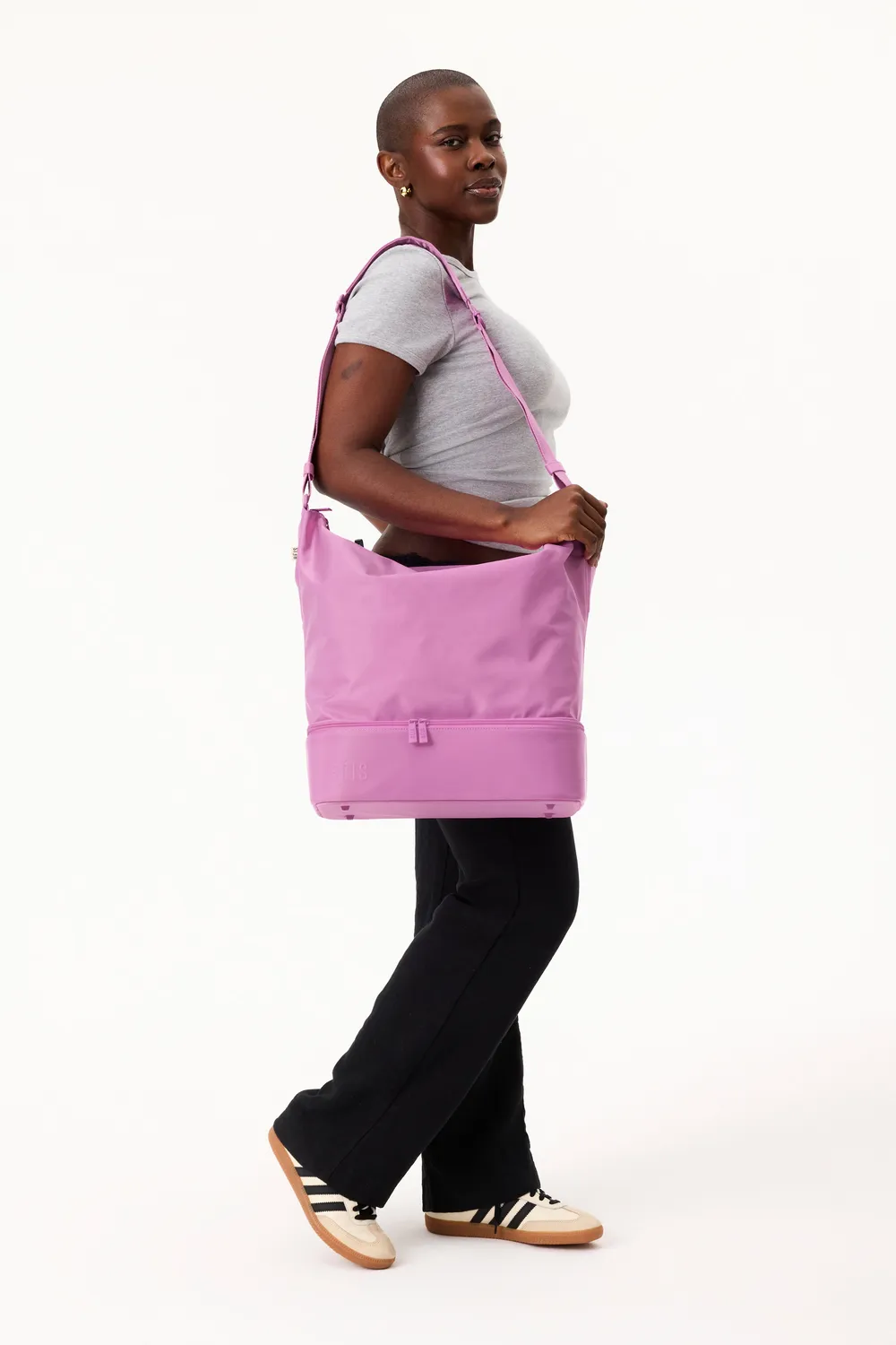 Beis Crescent Weekender borsone berry nylon vano laptop