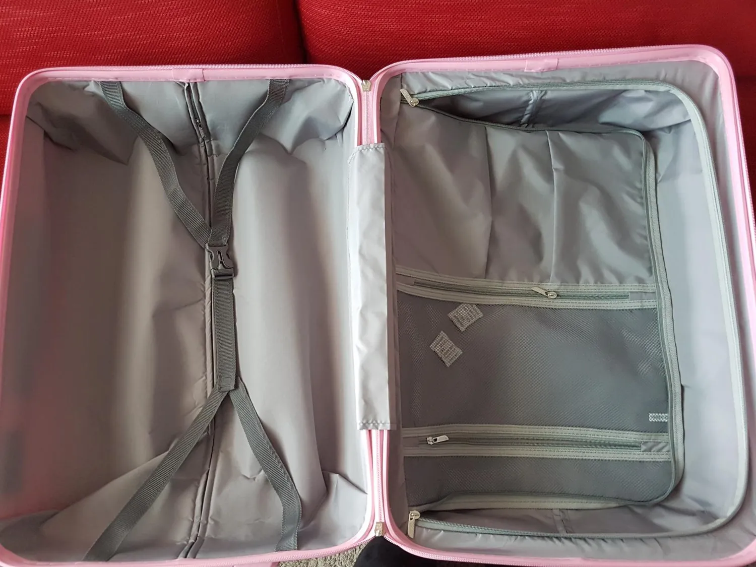 Kono Valigia Media 65cm 66L Nera Rigida Polipropilene